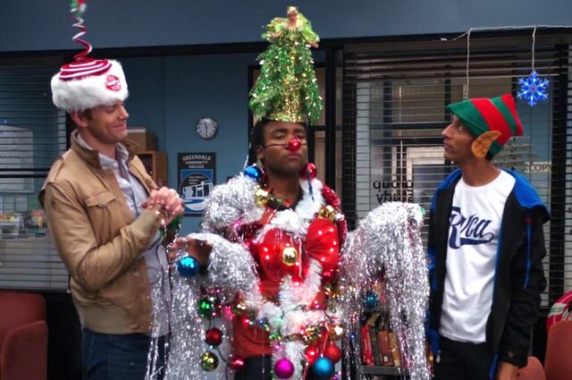 File:Oh Christmas Troy.jpg