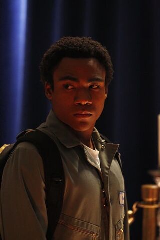 File:3x22 Promotional photo 14.jpg