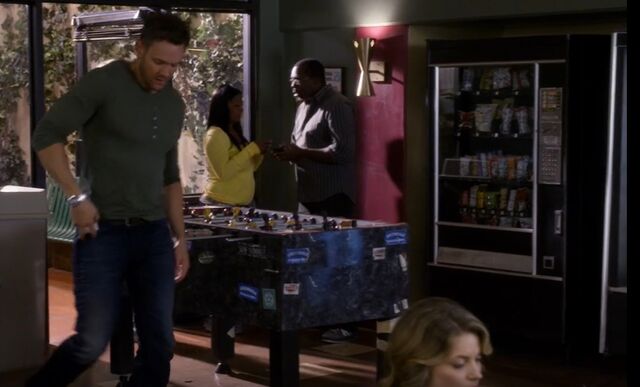 File:S05E08-Jeff and foosball table.jpg