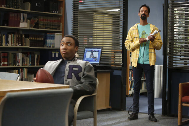 File:4x1 Promotional photo 7.jpg