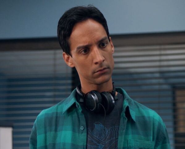 File:1x3 Abed stare.jpg