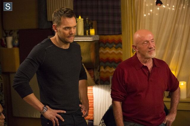File:5X10 Promo pic3.jpg
