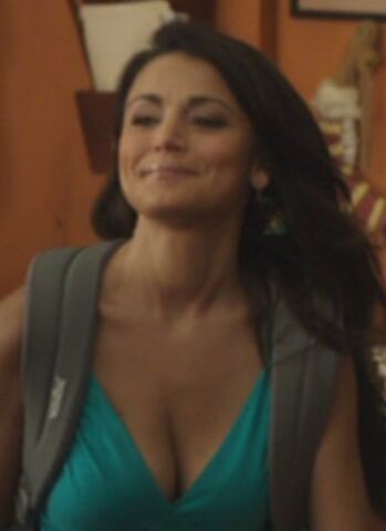 File:S02E03-Anesthesiology girl.jpg