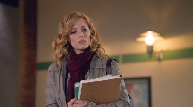 File:1x1 Britta Britta pantomime4.jpg