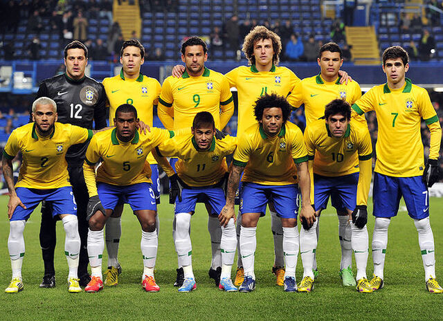 Ficheiro:Selecao-Brasileira-Brasil-Russia-KirkAFP LANIMA20130325 0167 26.jpg