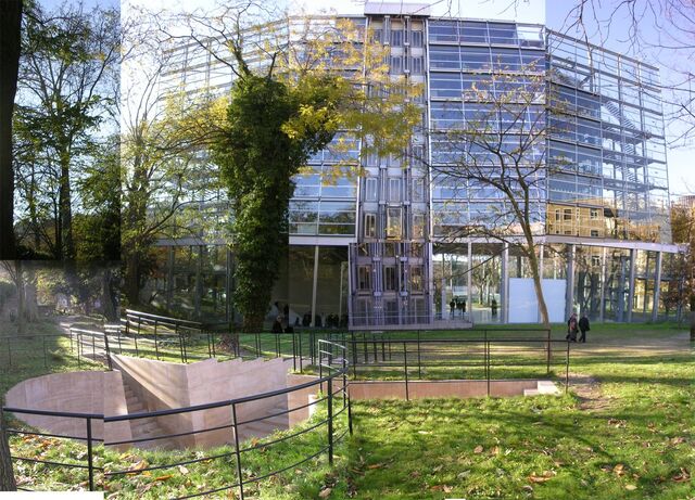 Fichier:Fondation Cartier-9598.jpg