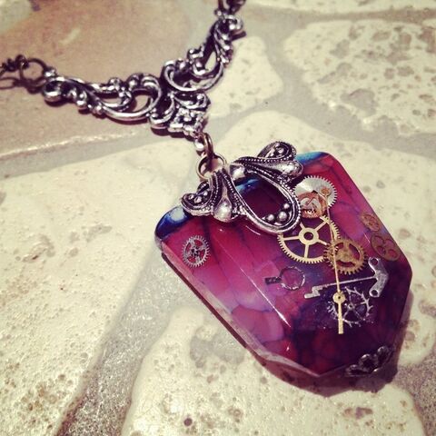 Fichier:Collier passion en eveil no 26 by missischan-d5kxf69.jpg