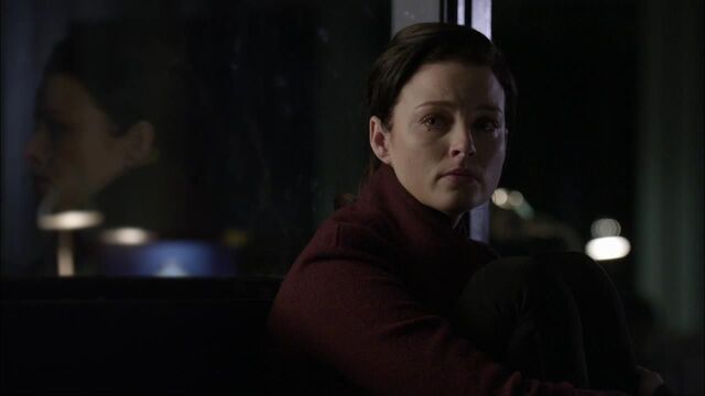 File:1x02 in custody.jpg