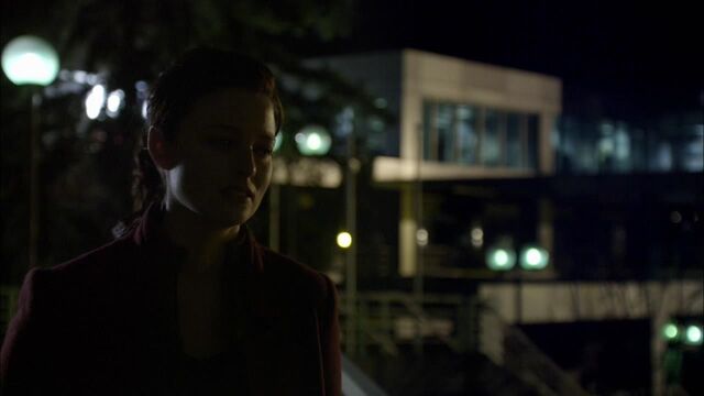 File:1x02 going home.jpg