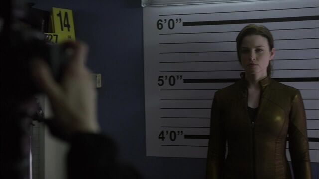File:1x02 mugshot 2.jpg