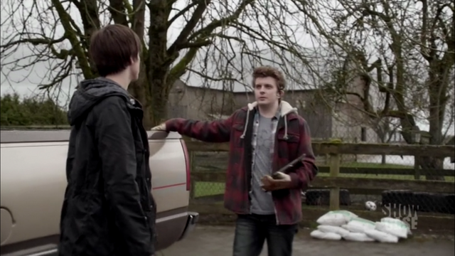 File:1x06 Julian & Alec 02.png