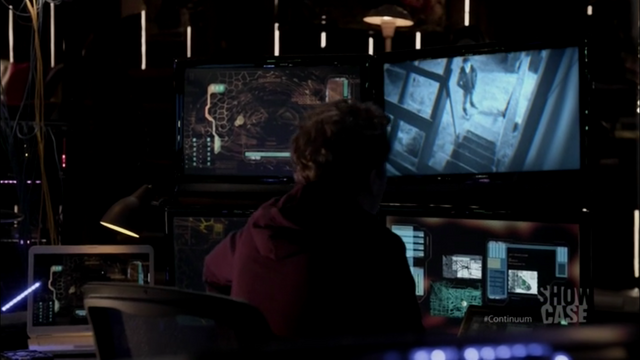 File:1x03 Alec sees Julian.png