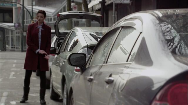 File:1x02 car hunt.jpg