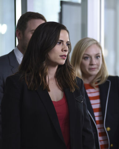 File:102 promo 144236 4574 Hayes Tess Sam.jpg