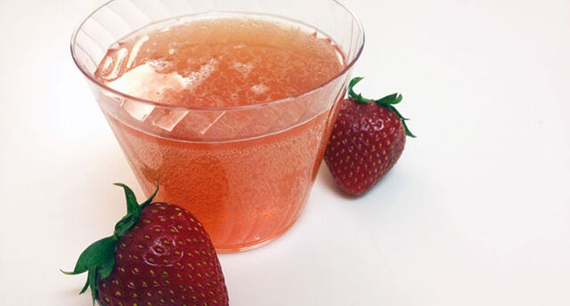 File:Strawberryfizz 2 wikia.jpg