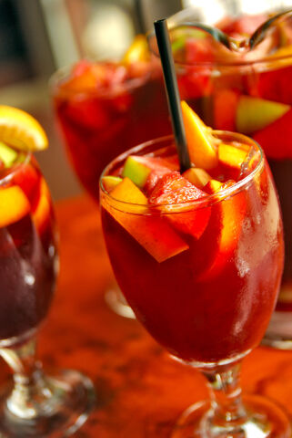 Arquivo:SANGRIA.jpg