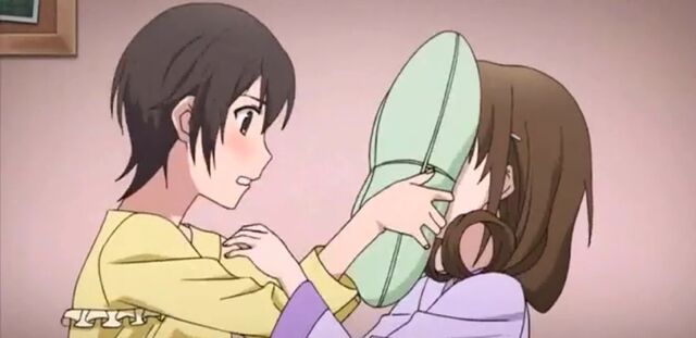 File:Naomi-seiko-pillow.jpg