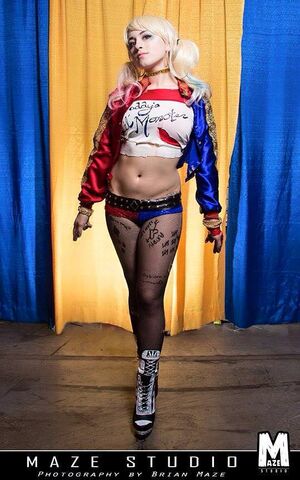 File:Kit Candela-Harley Quinn.jpg