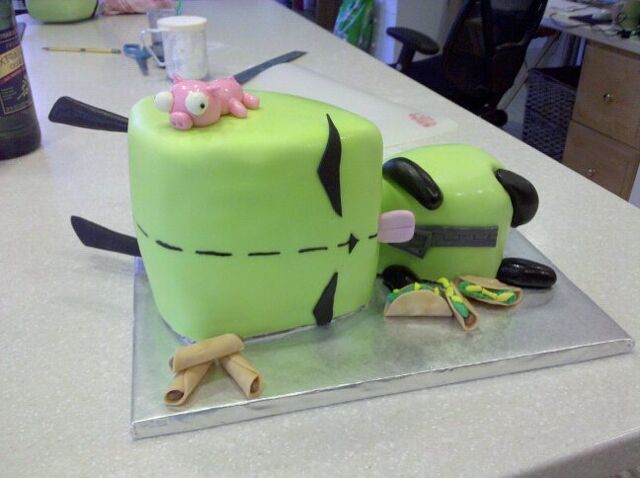 File:Gir cake.jpg