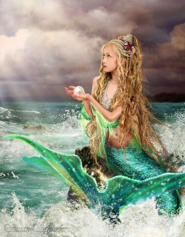 File:Siren .jpg
