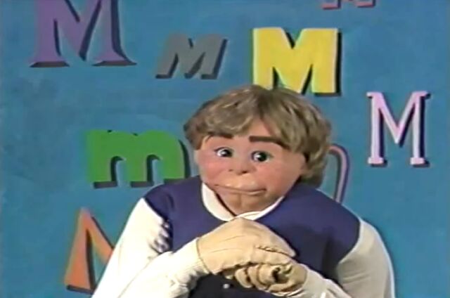 File:Peppermint Park Ernie.jpg