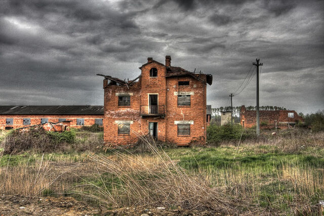 File:2spooky.jpg