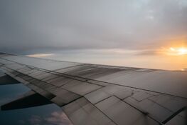 Airplane-926404 1280