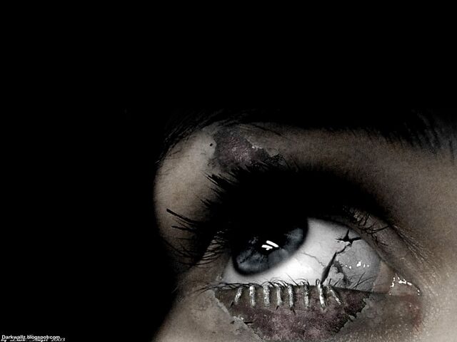 File:Scary Eyes Wallpapers 13 (wallpapersbay.blogspot.com) (darkwallz.blogspot.com).jpg