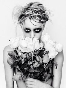 Whiteroses