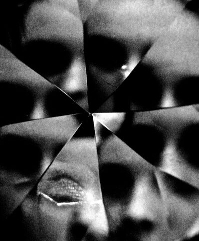 File:Mirrorz.jpg