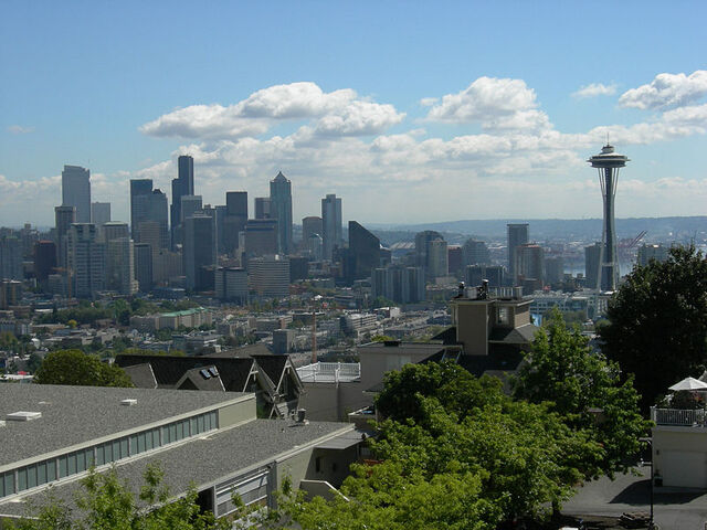Archivo:800px-Seattle skyline from Queen Anne High School 01.jpg