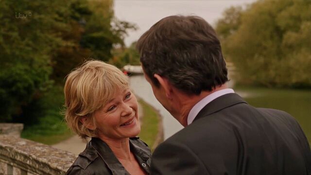 File:Robbie and Laura 3.jpg