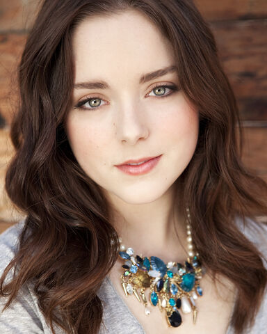 File:Madison Davenport.jpg