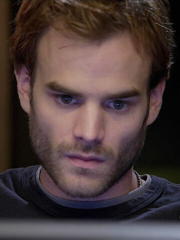 File:Matthew Moore.jpg