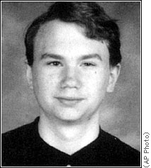 Mikael Nickolauson