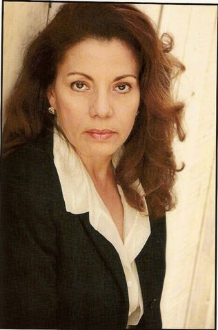 File:Yvette Cruise.jpg