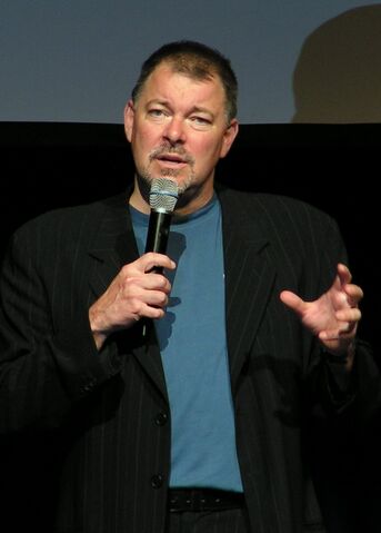 File:Jonathan Frakes.jpg