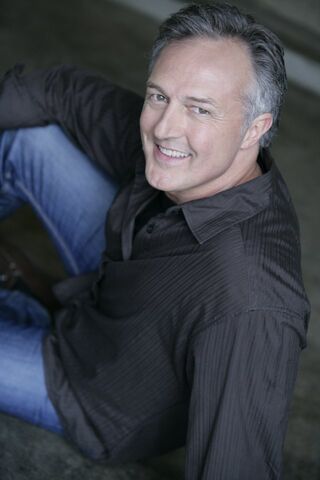 File:Dar Dixon.jpg