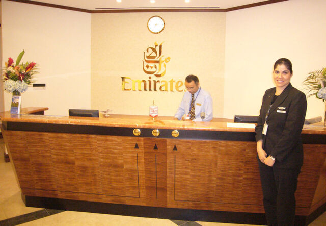File:PicForNewsletterEosAug82006EosLounge.jpg
