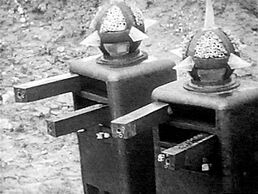 Doctor Who The Dominators Quarks