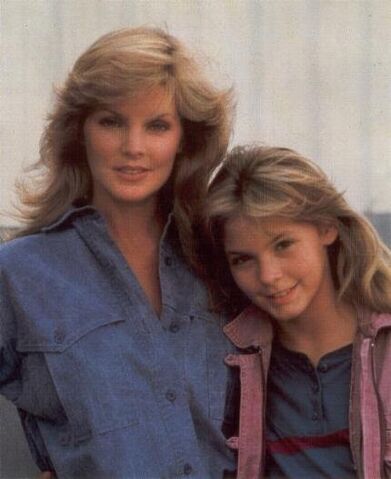 File:Charlotte and Jenna Wade.jpg