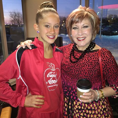 File:Haley with Cathy 2015-01-29.jpg