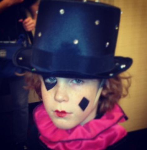 File:Tumblr m1k3vzJqgh1r8067eo1 500.png