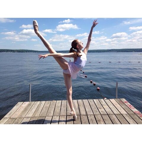File:ChloeSmith 2014-07-28.jpg