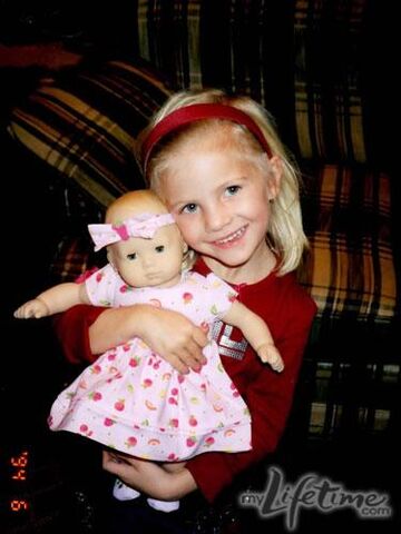 File:Young Paige w doll.jpg