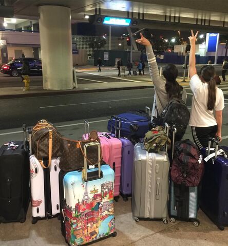File:715 Nia and Kendall at airport.jpg