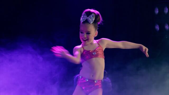 File:UK 208 Chloe Solo.jpg
