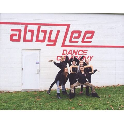 File:Kamryn Beck Instagram 2013 c Kaeli Ware McKaylee True.jpg
