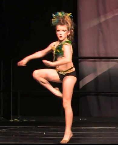 File:Tea' Adamson Fire-And-Ice-Nationals-2013b.jpg