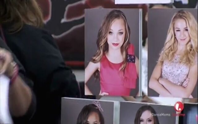 File:Sister showdown pyramid 1.jpg